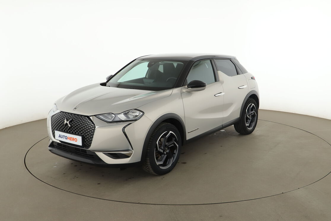 DS Automobiles DS3 Crossback 1.5 Blue-HDi Toits de Paris EAT8 — photo 1