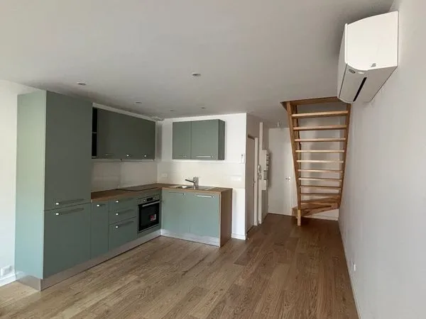 Location duplex 75 m² plein centre