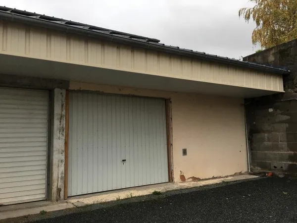 Stockage Location Varrains 63€