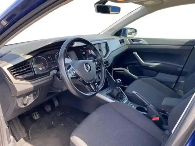 Volkswagen Polo business 1.0 80 s&amp;s bvm5 lounge — photo 9