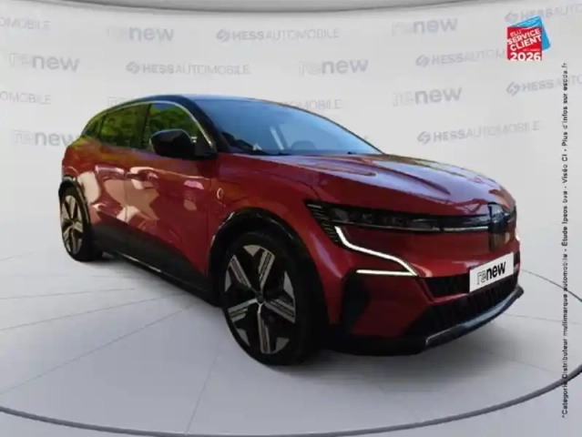 Renault Megane e-tech electric ev60 220ch iconic super charge — photo 3