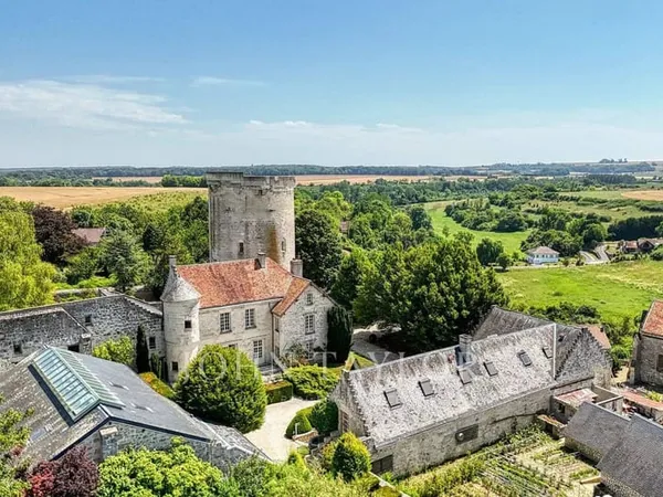Maison 17 pièces 950 m²