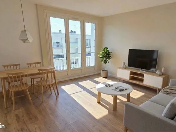 Chambre dans une colocation tout comfort, entièrement rénové