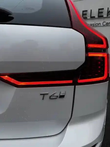 Volvo Xc60 t6 awd hybride rechargeable 253 ch+145 ch geartronic 8 — photo 16