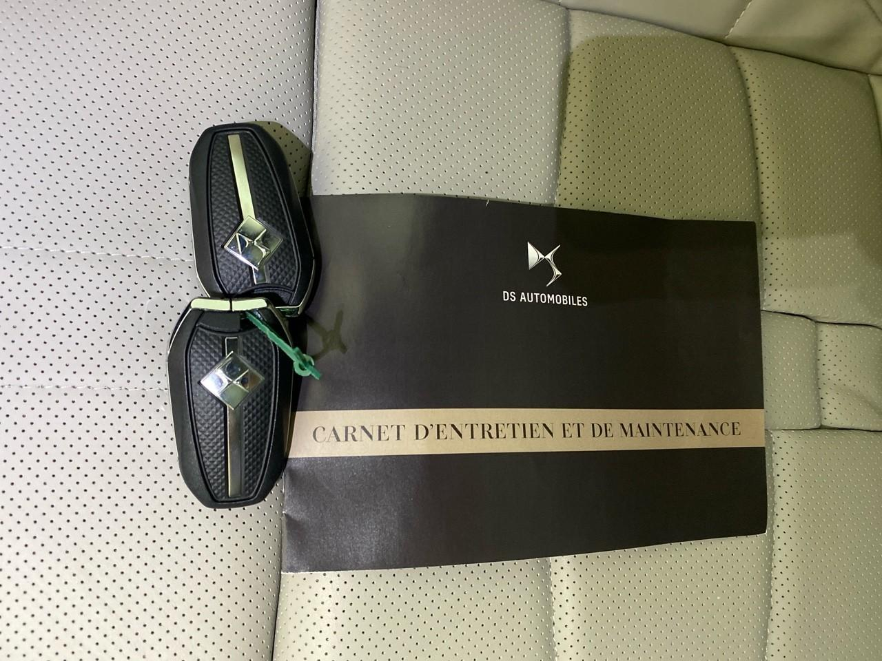 Ds Ds 7 crossback hybride rechargeable e-tense 300 eat8 4x4 etoile — photo 13