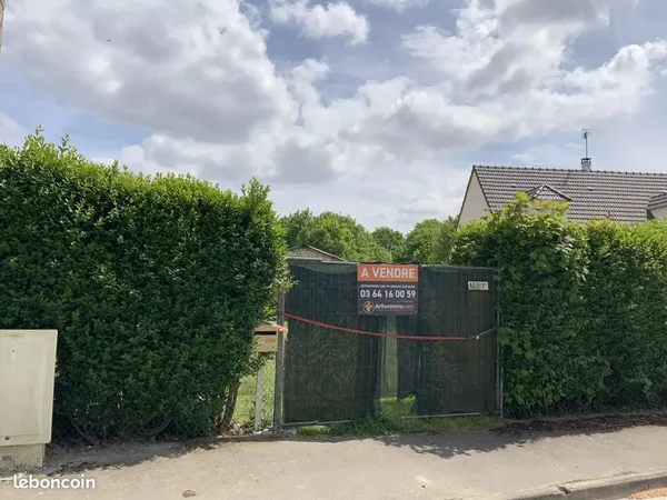 Terrain 658 m² Amifontaine
