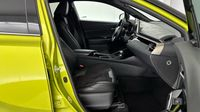Toyota C-Hr 122h JBL Edition 2WD E-CVT RC18 — photo 15