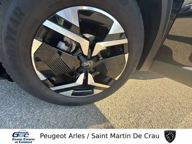 Peugeot 2008 puretech 100 s&amp;s bvm6 — photo 13