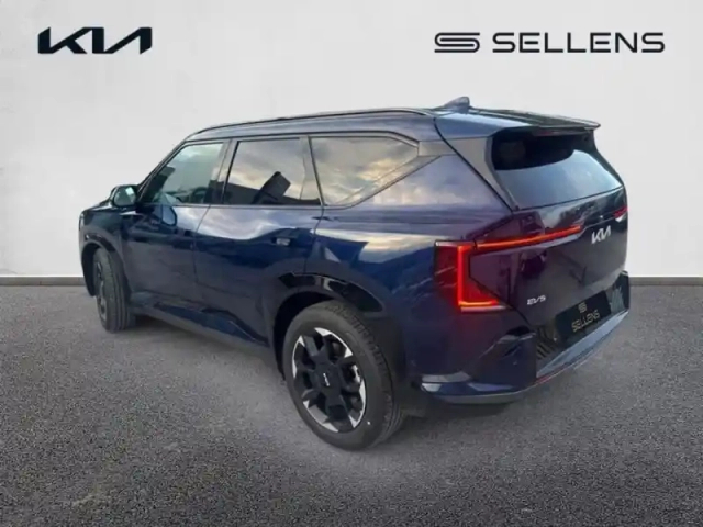 Kia Ev5 autonomie longue 218ch 81,4kwh gt-line — photo 2
