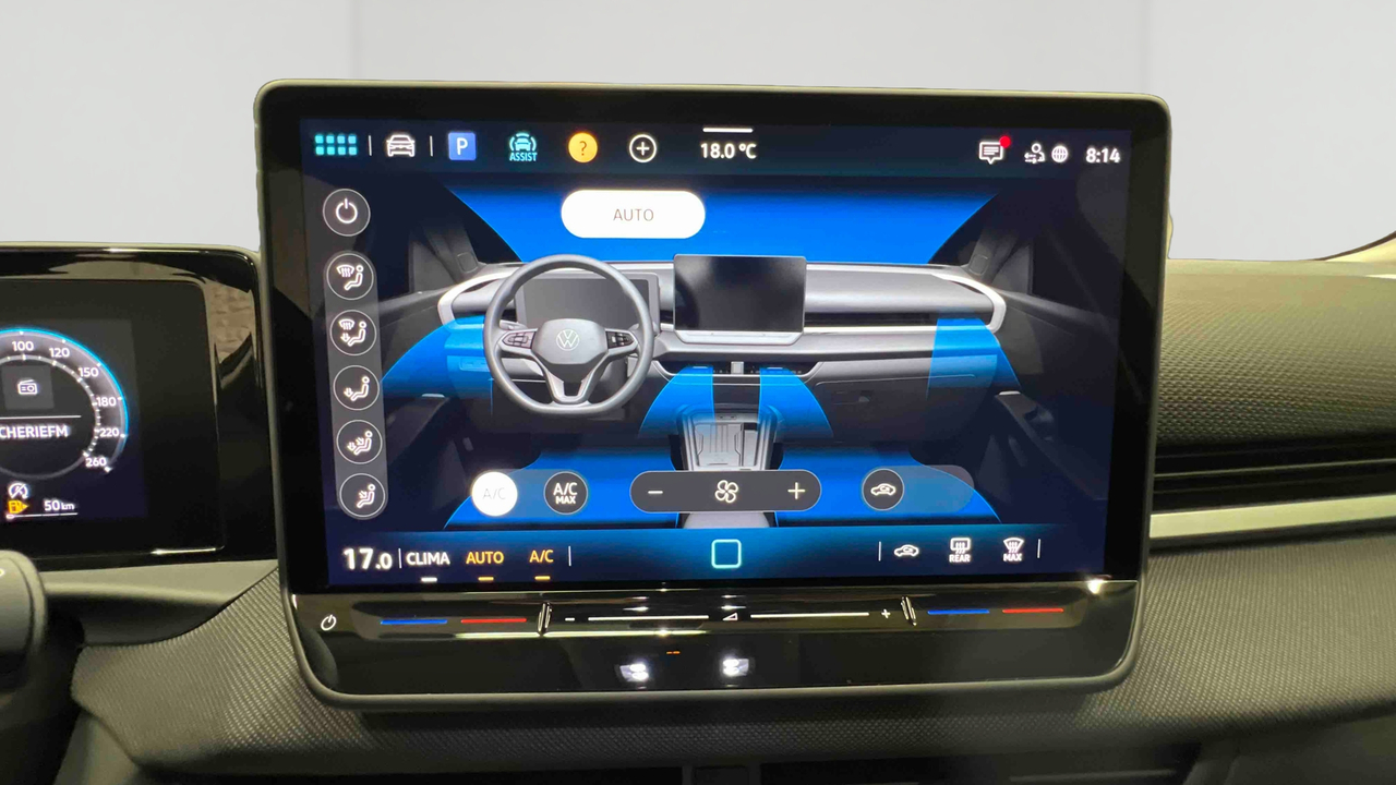 Volkswagen T-Roc 1.5 eTSI Hybrid 116 ch DSG7 — photo 21