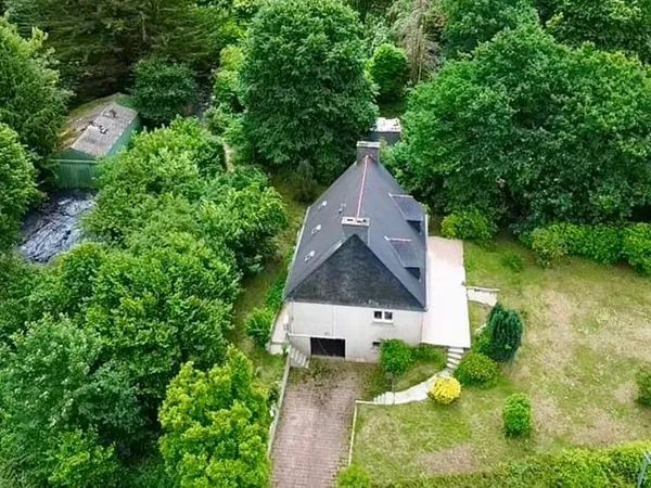 Maison 5 pièces 138 m²