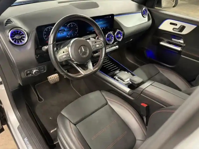 Mercedes Gla 200 d amg line — photo 33