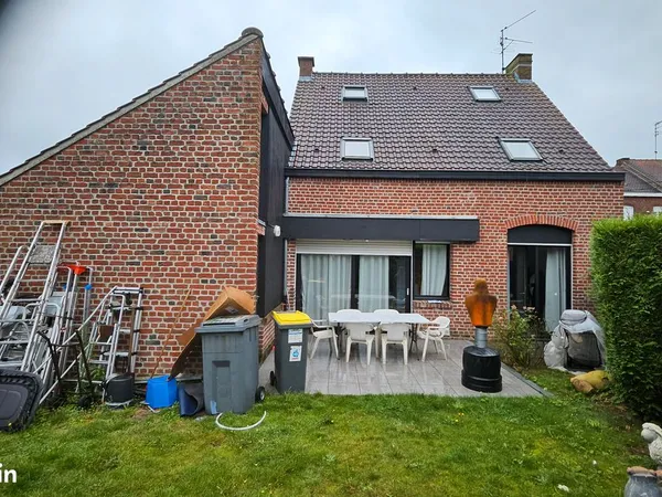 Maison 3 chambres jardin garage sur Neuville en ferrain