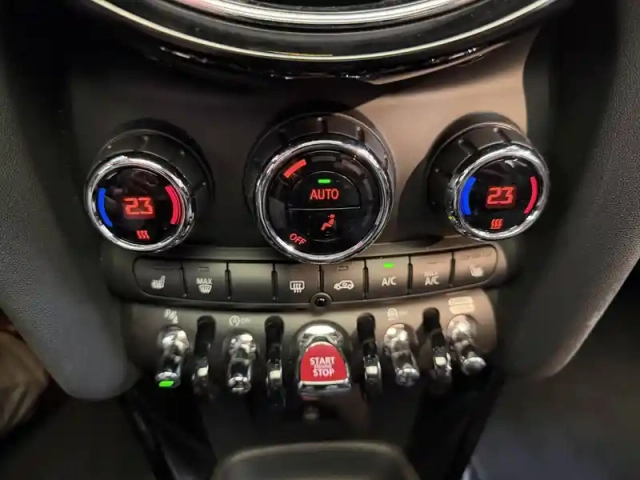 Mini Mini hatch 5 portes cooper 136 ch dkg7 — photo 29