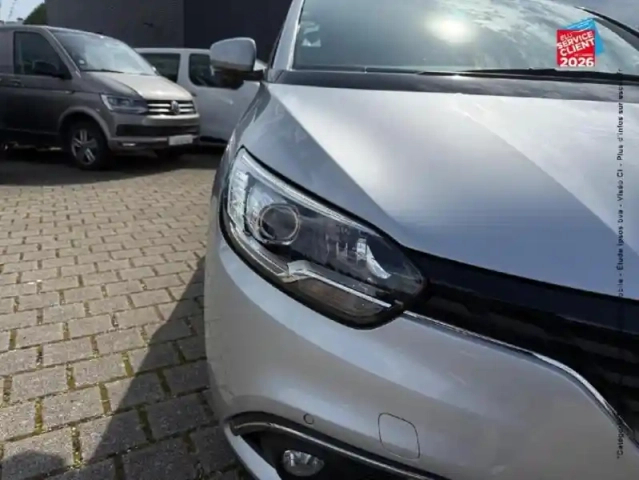 Renault Scenic grand  1.7 blue dci 120ch business edc 7 places — photo 13