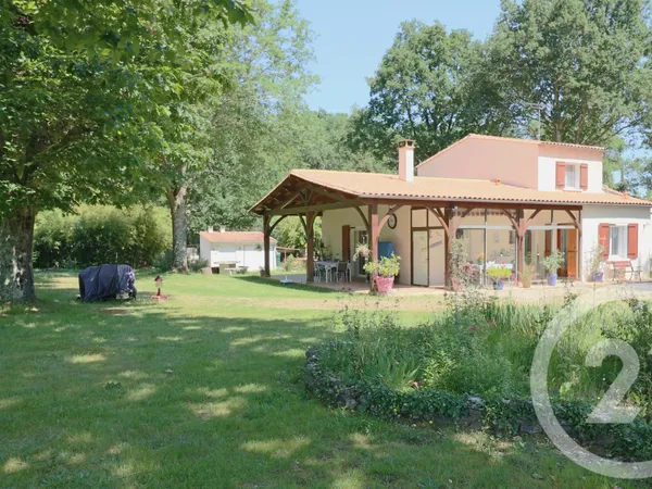Maison 6 pièces 160 m²