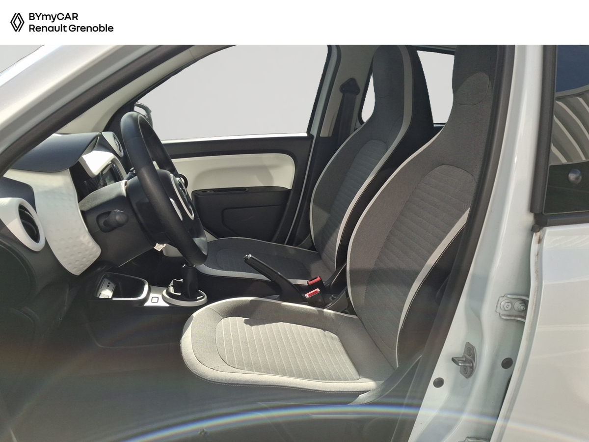 Renault Twingo III SCe 65 — photo 11