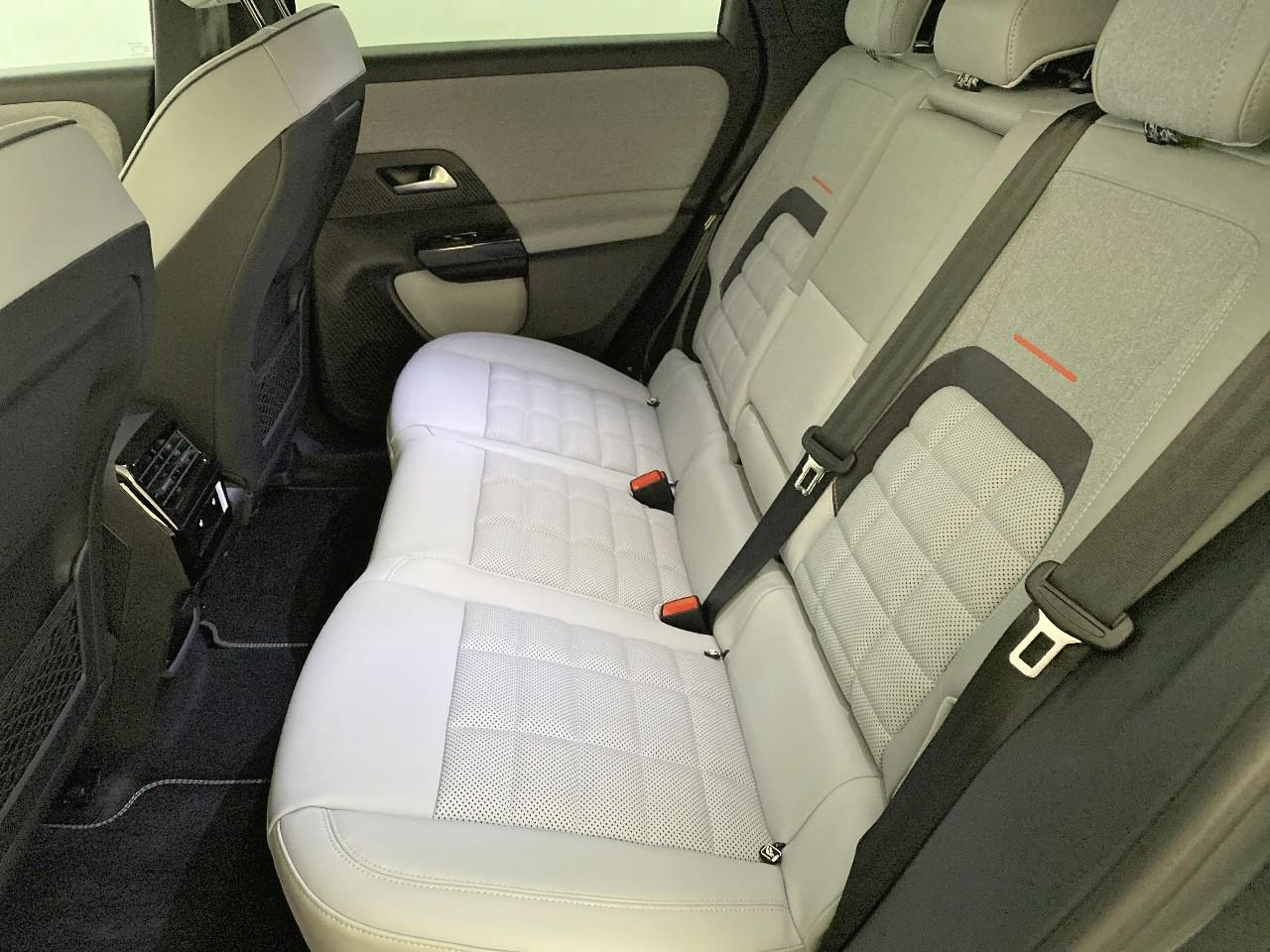 Citroën C5 Aircross e-c5 aircross 210 ch autonomie confort max — photo 10