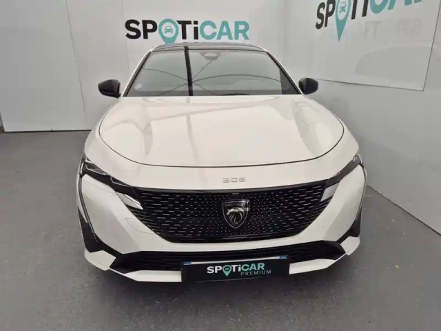 Peugeot 308 phev 225 e-eat8 — photo 2