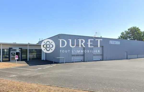 Local 1000 m² Montaigu-Vendée