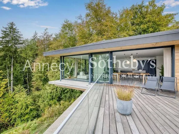 Maison 5 pièces 160 m²