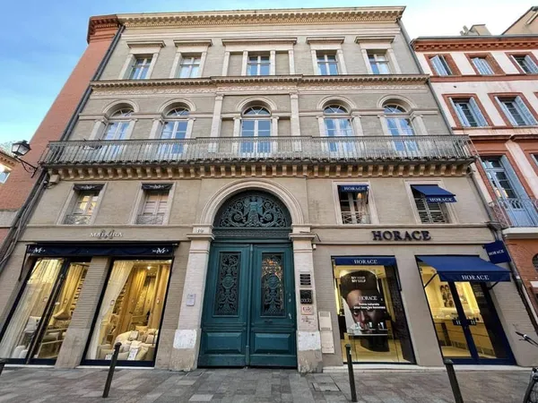Bureaux 184 m²