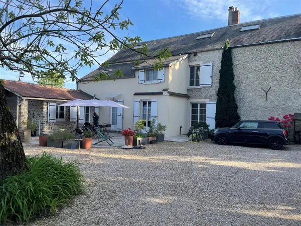 Maison 8 pièces 204 m²