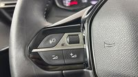 Peugeot 208 1.2 PureTech 100ch S&S Active Pack 118g — photo 11
