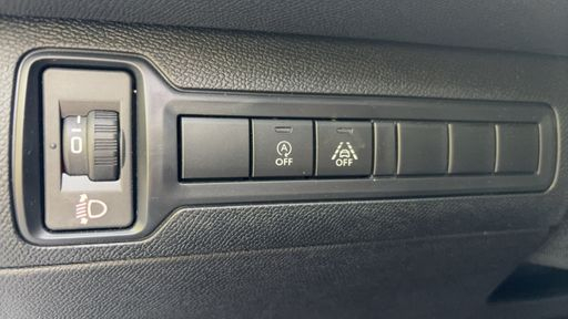 Peugeot 308 1.2 PureTech 130 - Allure – 2020 – 6964 km – Essence – Boîte Manuelle — photo 2