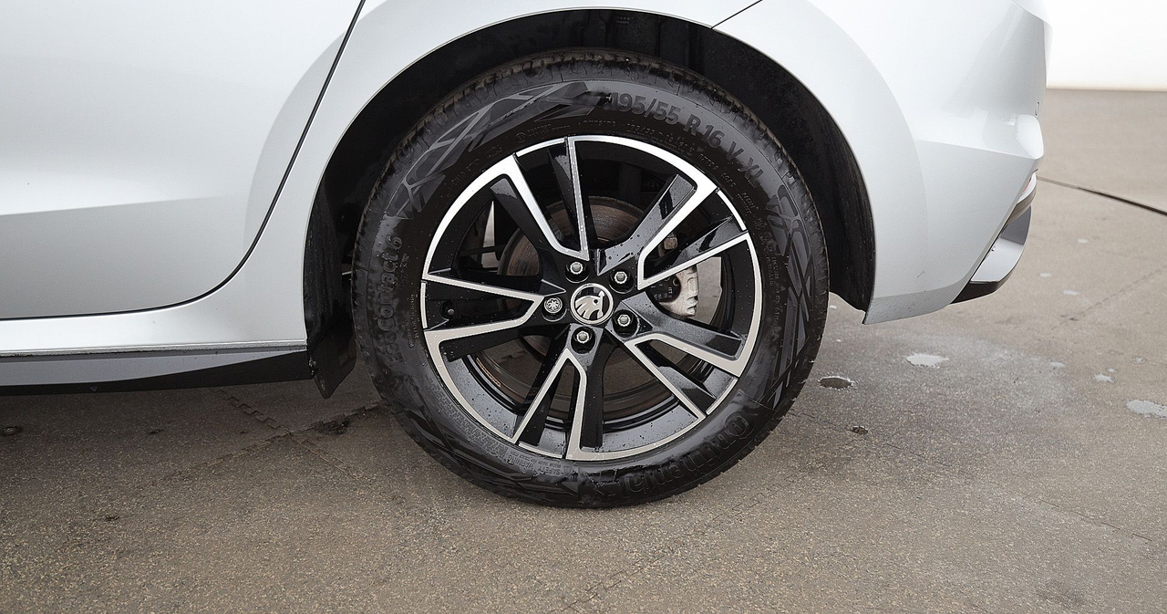 Skoda Fabia — photo 31