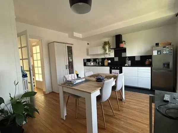 Appartement 2 pièces 75 m²