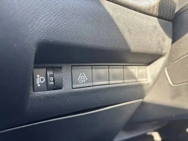 Peugeot 2008 bluehdi 110 s&amp;s bvm6 — photo 18