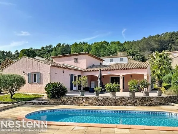 Maison 5 pièces 145 m²