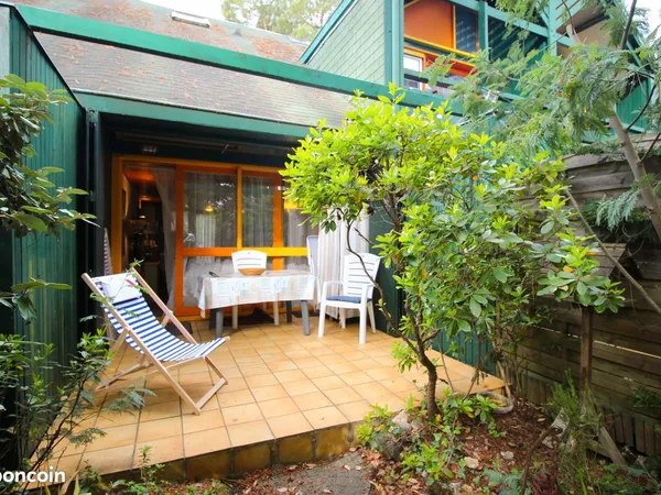 Claouey - T3 + bureau en triplex, terrasse, parking