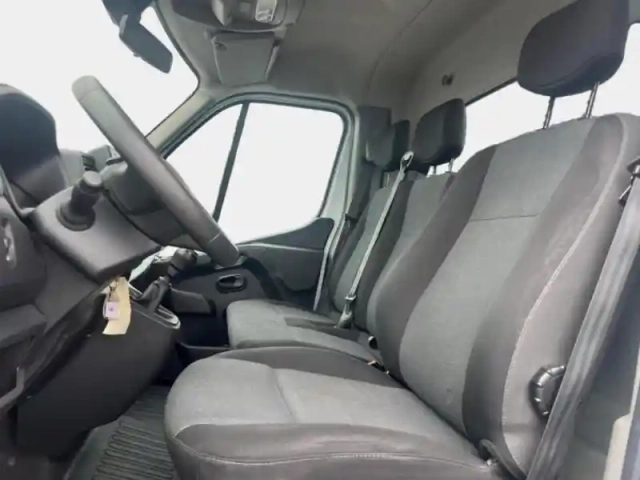 Renault Master benne f3500 l2 2.3 blue dci 145ch eurovi — photo 12
