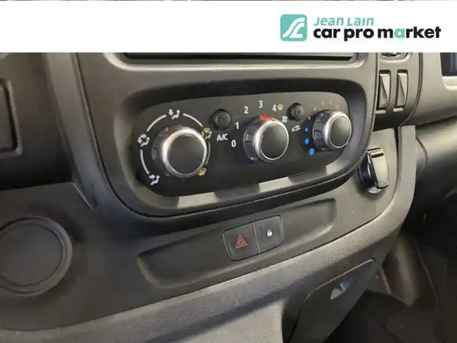 Renault Trafic fgn l1h1 1000 kg dci 120 — photo 18