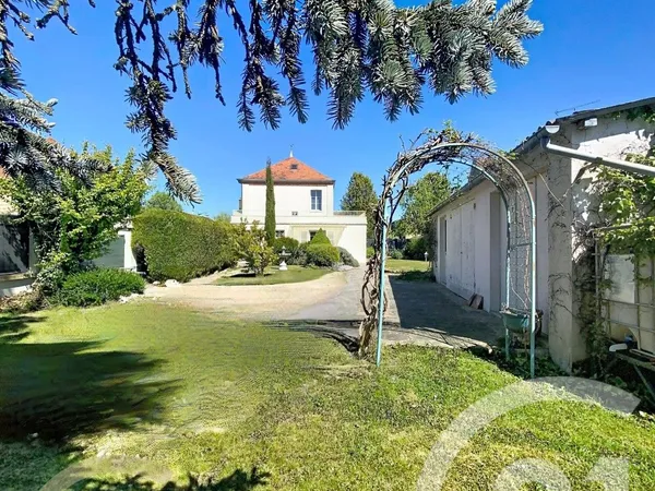 Maison 6 pièces 145 m²