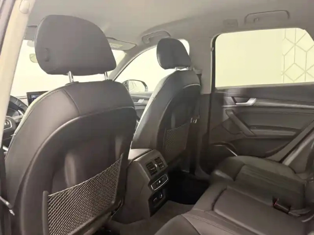 Audi Q5 50 tfsie 299 s tronic 7 quattro — photo 35