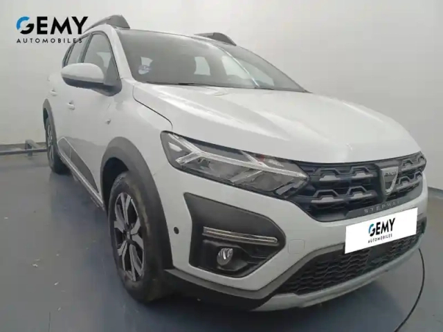 Dacia Sandero eco-g 100 - 22 — photo 52