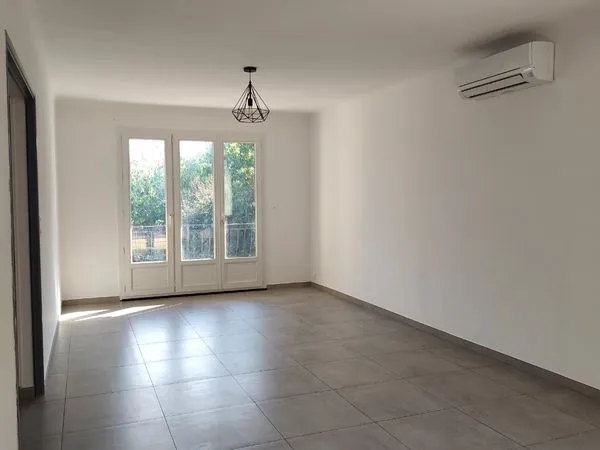 Appartement T3 86m2+grand balcon+carport