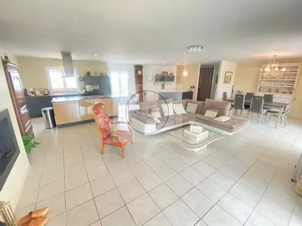 Maison de luxe 4 pièces 150 m²