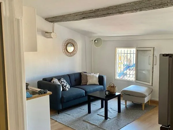 Charmant duplex à Draguignan avec cachet et poutres apparentes