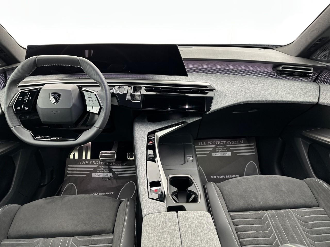 Peugeot 3008 hybrid 145 e-dcs6 gt — photo 11
