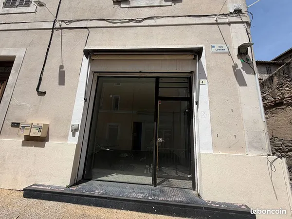 Local commercial 42 m² CAVAILLON