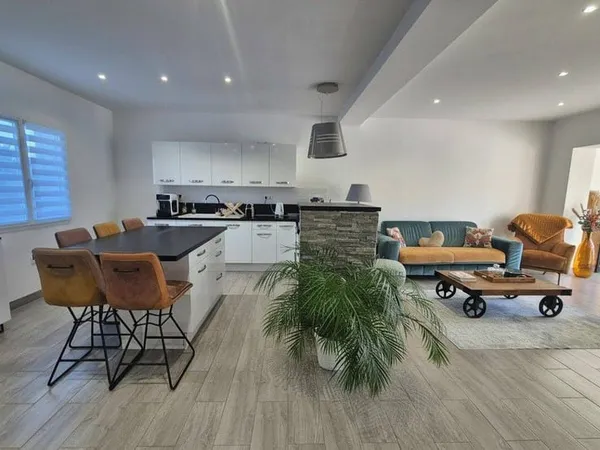 Maison 6 pièces 159 m²