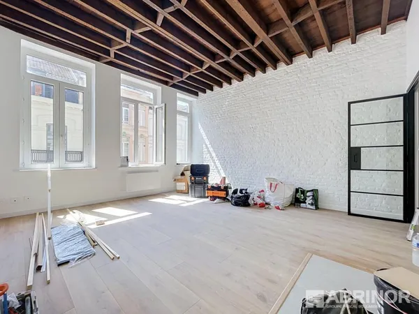 LILLE - SEBASTOPOL, BEL APPARTEMENT TYPE 3 RENOVE