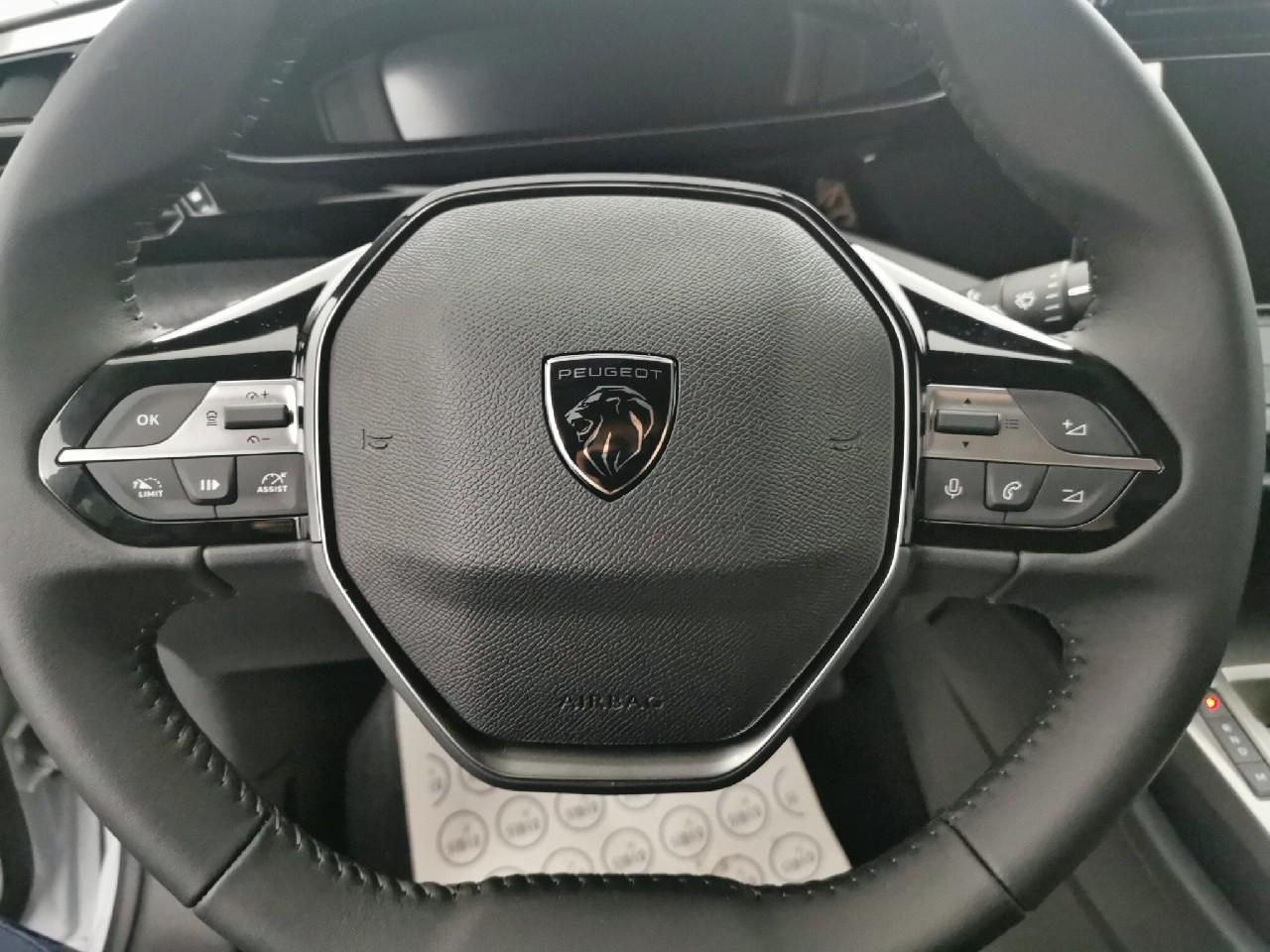 Peugeot 308 sw hybrid 145 e-dcs6 allure — photo 19
