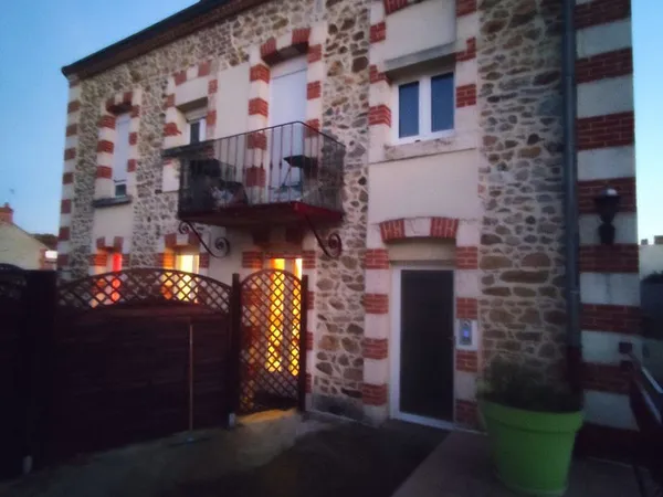 Immeuble 12 pièces 174 m²