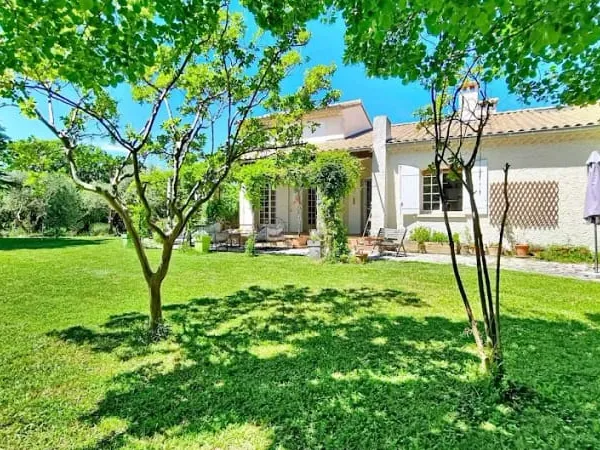 Maison 12 pièces 270 m²