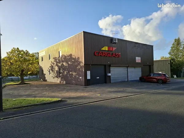 Local Commercial tout commerce, ex. Controle technique